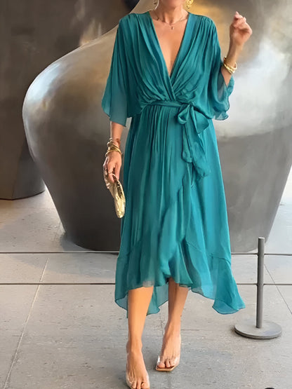 Giulia – Eleganza in Chiffon con Scollo